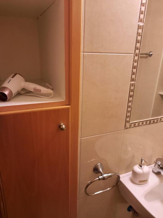 Large Apt 2 Bedrooms Sea View & 2 Balconies Larnaca Exteriör bild