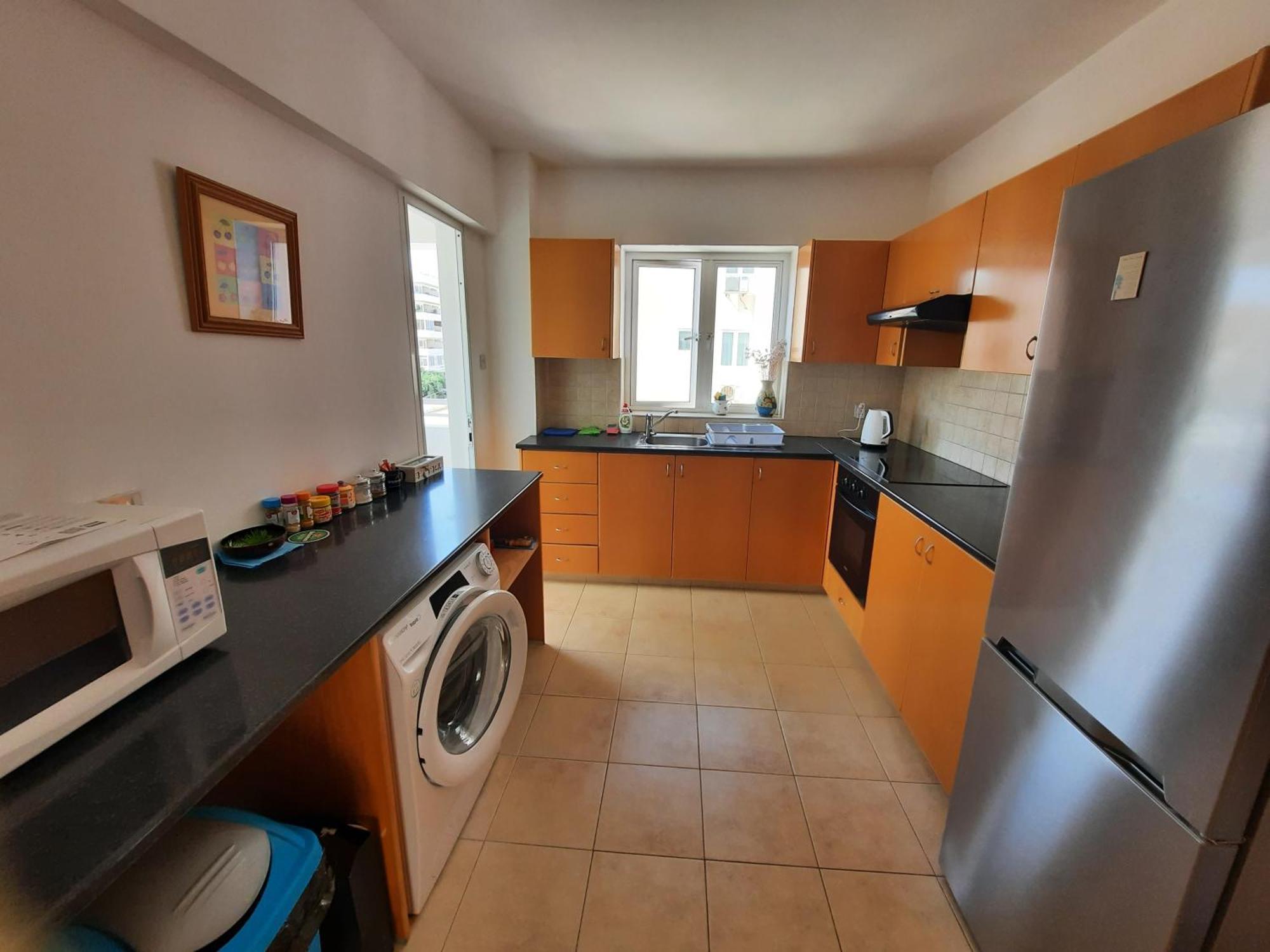 Large Apt 2 Bedrooms Sea View & 2 Balconies Larnaca Exteriör bild